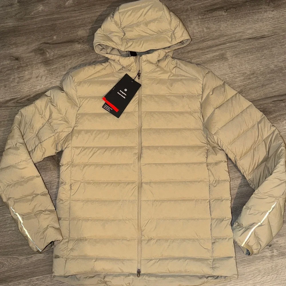 Lululemon men’s Navigation Down Hoodie